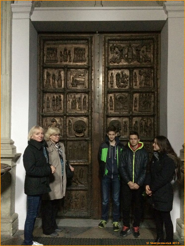 Trwa �adowanie zdj�cia...