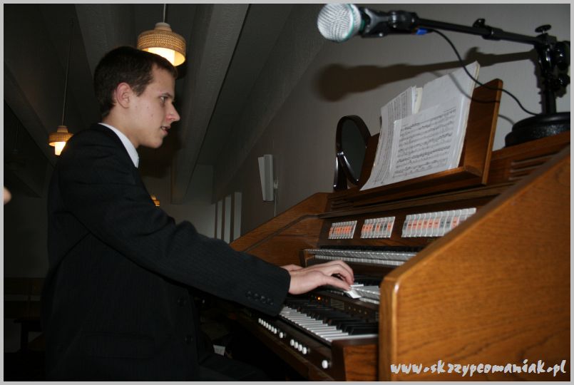 Trwa �adowanie zdj�cia...